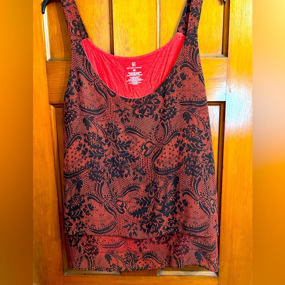 New York & Company Red and Black Swing Camisole Tank XL